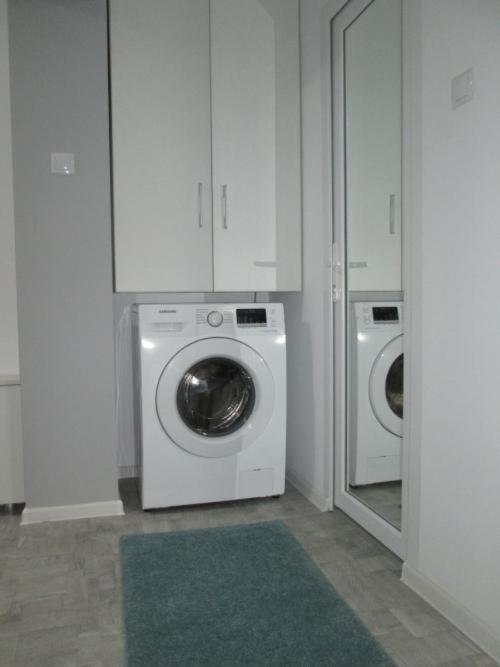 Apartament Sarra Targoviste Bagian luar foto