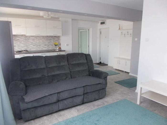 Apartament Sarra Targoviste Bagian luar foto